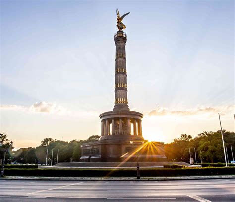 top 10 berlin landmarks.